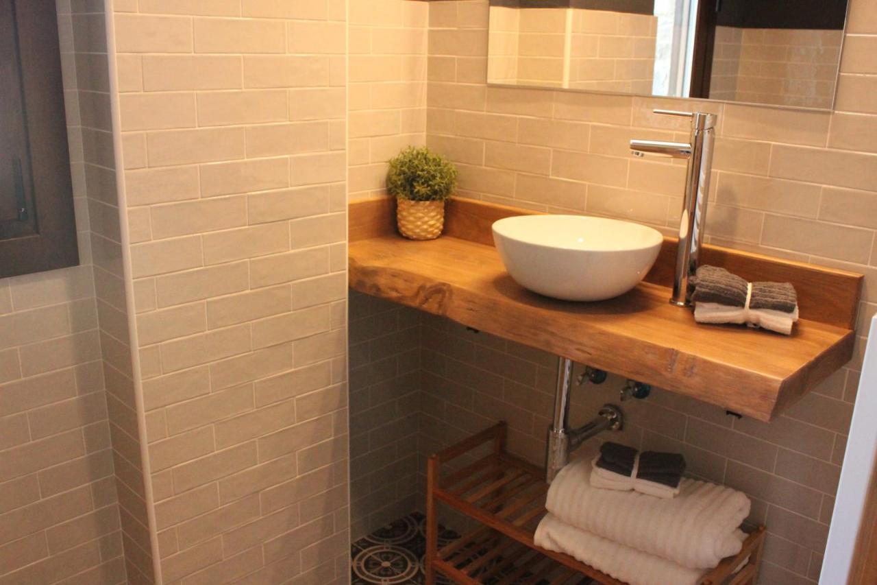 Casa La Era Apartment Sahun ภายนอก รูปภาพ
